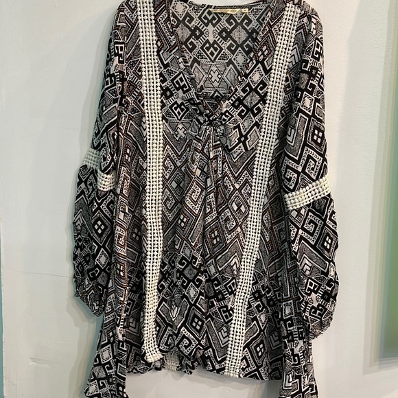 Anandas Collection Swimwear Cover Up Size Medium - Picture 1 of 6